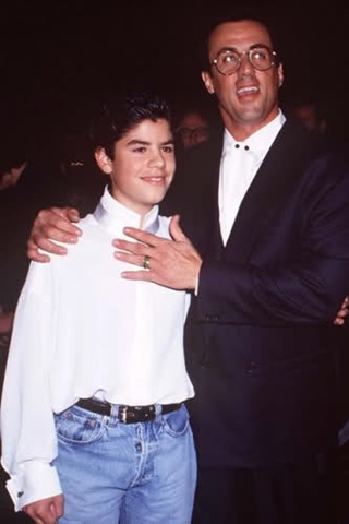 [STALLONE5.jpg]