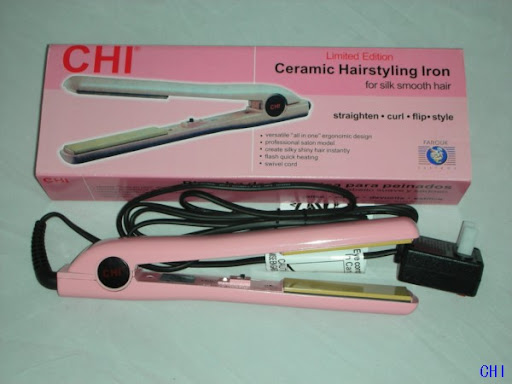 CHI� Ceramic Hairstyling Iron