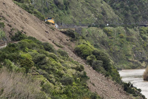 deslizamiento de tierras, Manawatu, landslide, mecánica de suelos, estabilidad de taludes, geotecnia