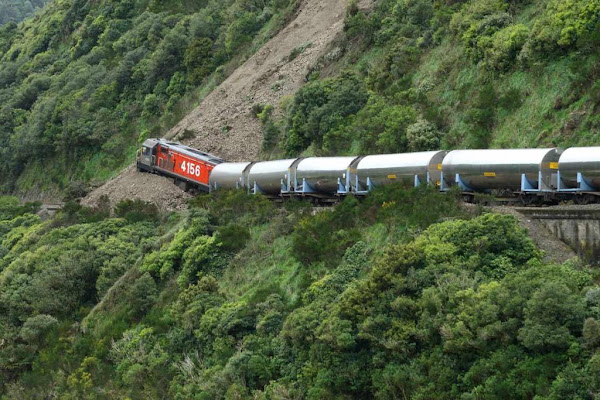 deslizamiento de tierras, Manawatu, landslide, mecánica de suelos, estabilidad de taludes, geotecnia