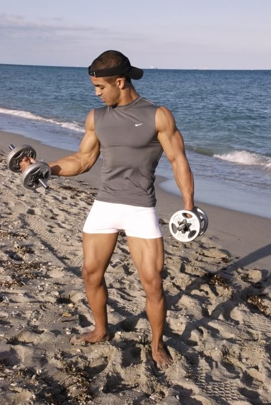 [AndreBland_beach1[2].jpg]