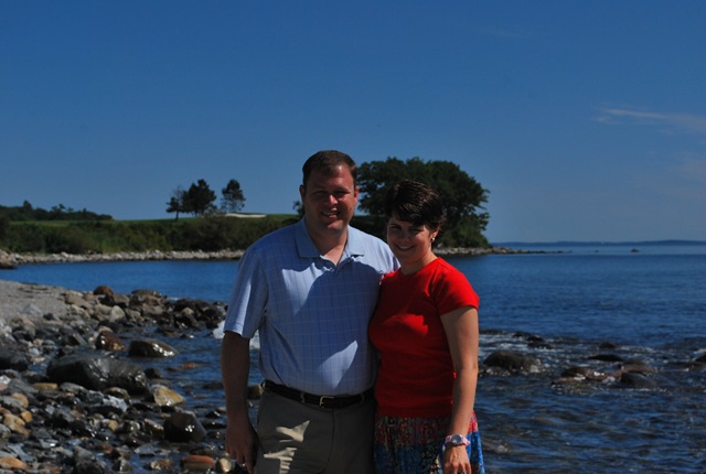 [robertandjanelleatbreakwater2.jpg]
