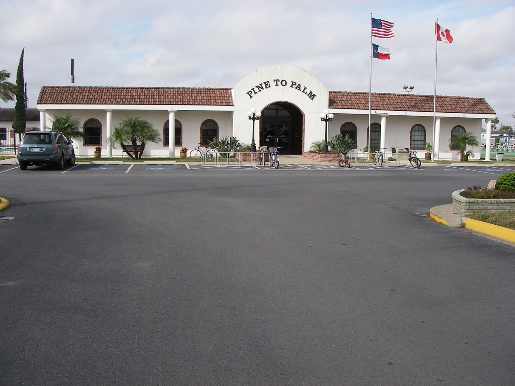 [Pine to Palm Resort Park, Jan 08 008[4].jpg]