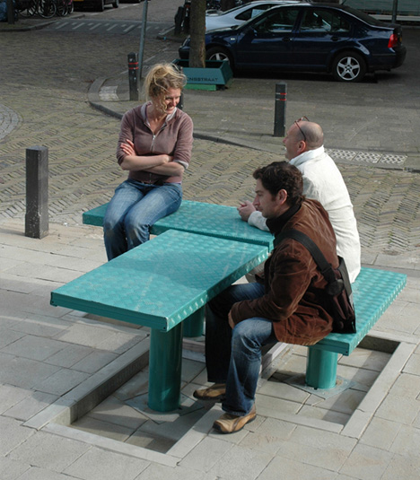 diy interactive art bench3 Mobiliario urbano adaptable