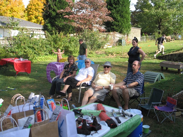 [Mark5thBirthdayParty_0551[5].jpg]
