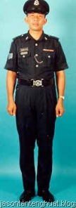 malaysia-uniforms-police_01