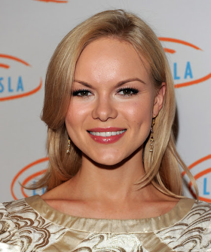 Anna Monzikova | Russian. russian hairstyles. Anna Monzikova | Russian.