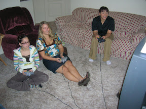 The girls started out the night with some 3-player Mario Kart 64.