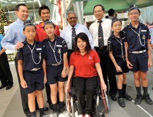 [President with the Ambassadors & BB boys[5].jpg]