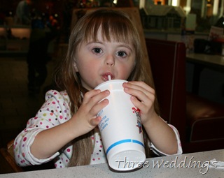 [Christmas_2009 081[10].jpg]