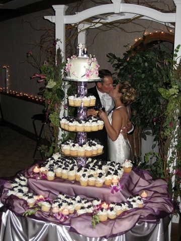 [Wedding Bliss cake[2].jpg]