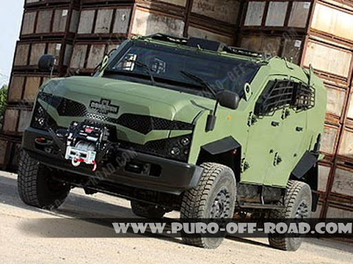 SCORE M-Truck Oshkosh SCORE