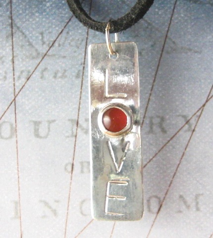 [Love Sterling Silver Pendant with Carnelian3[5].jpg]