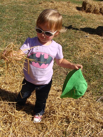 [October 2010 - Build Your Own Scarecrow (8)[2].jpg]