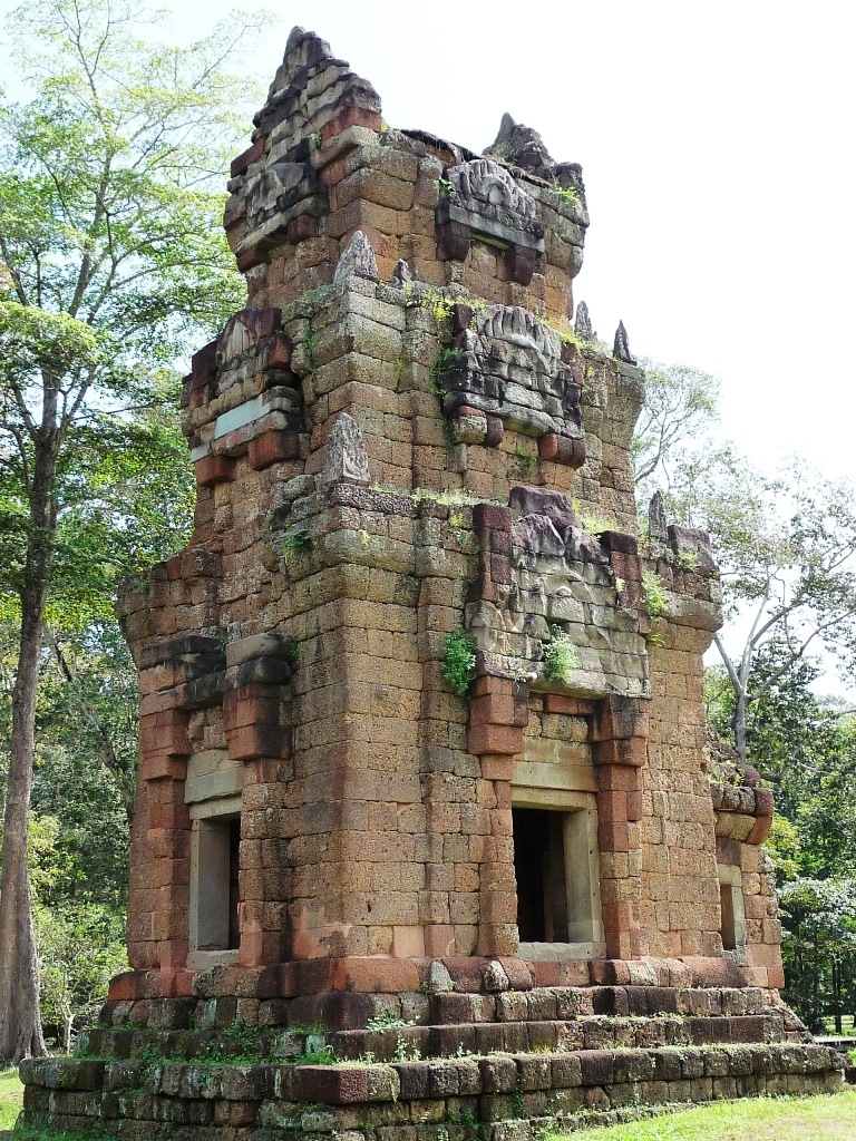 [DP1070470[7].jpg]