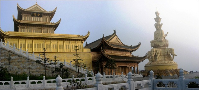 Temples at Emei Shan summit