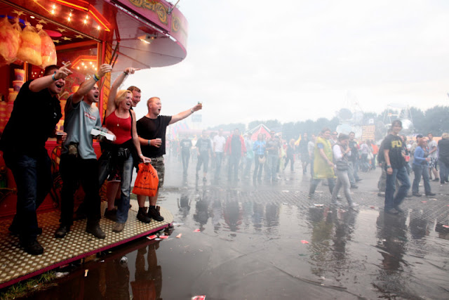 [2008.08.18] lowlands 23.JPG