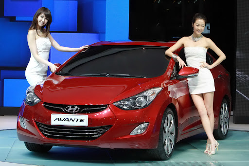2011-Hyundai-Elantra-21.jpg