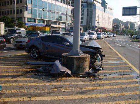 [Hyundai_Genesis_Coupe_3.jpg]