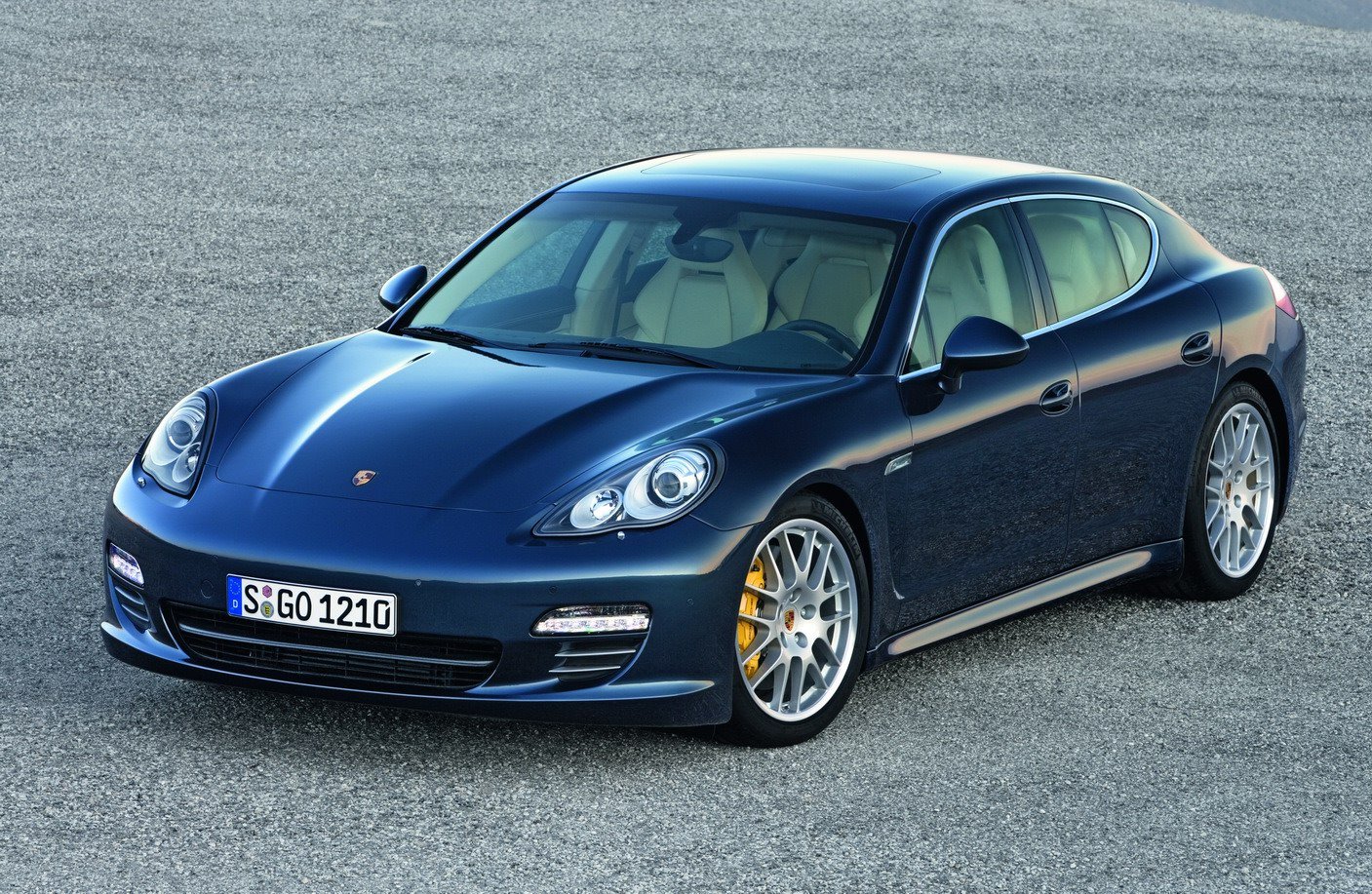 [Porsche_Panamera_2.jpg]