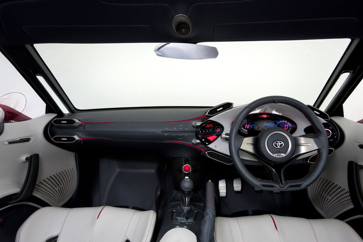 [Toyota_FT-86_10.jpg]
