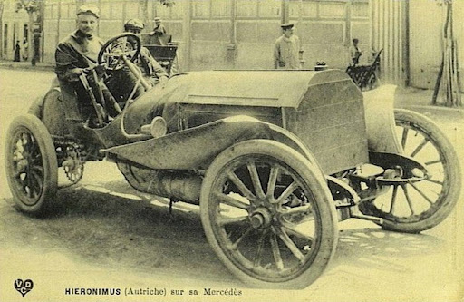 Starie-Gonochnie-Avtomobili-10.jpg
