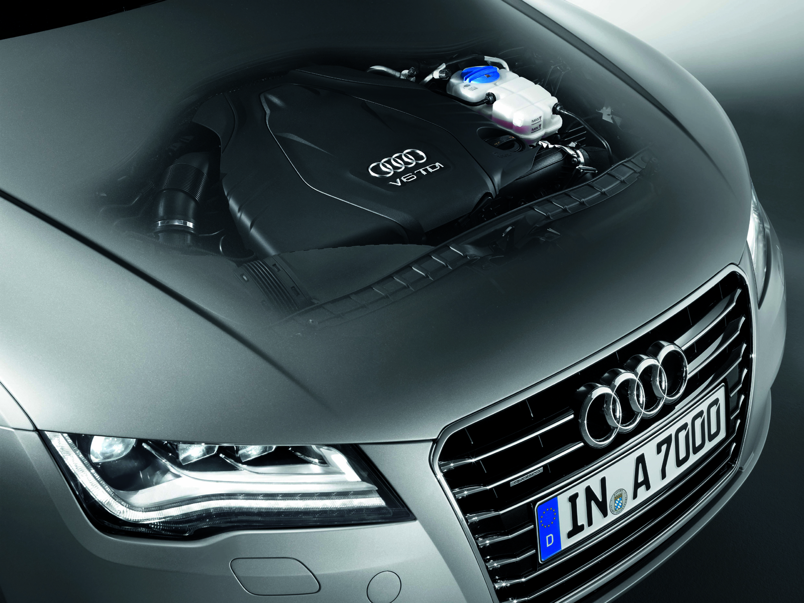 [2011-Audi-A7-19.jpg]