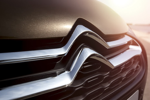 2011-Citroen-DS4-14.jpg
