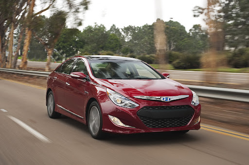 Hyundai-Sonata-Hybrid-6.JPG