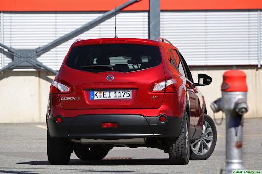 auto-diary.ru-2011-Nissan-Qashqai-03.jpg