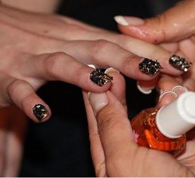 Trend Bite: Shrapnel Manicures? Cushnie%20et%20Ochs%20Fall%20Winter%202010 Trend Bite: Shrapnel Manicures?