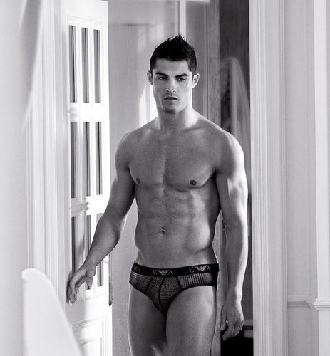Ronaldo Campaign for Giorgio Armani Jeans and Underwear b9c71a9cd77640be EAU RONALDO 01.xxlarge Ronaldo Campaign for Giorgio Armani Jeans and Underwear