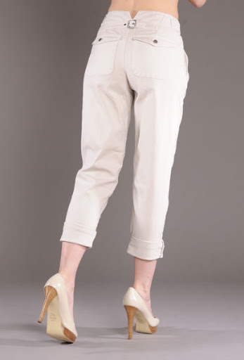 5Chinos 407x600 The Perfect Chinos