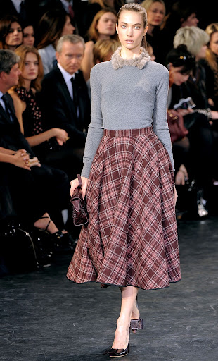 Skirt Trend Swing Their Way Back winterfullskirtLV Skirt Trend Swing Their Way Back