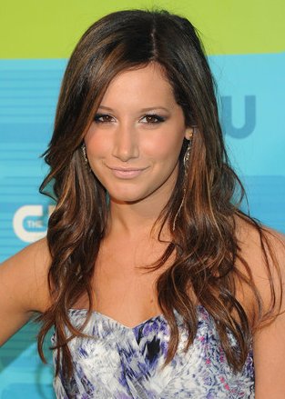 ashley tisdale long curls Back To School Hairstyles