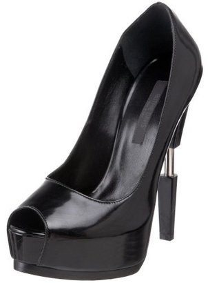 eaa41e90529a44be8f311f29e9aec9e7 Studded Heels Shoes Trend