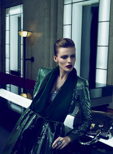 giorgioarmanicampaign3 Giorgio Armani Fall 2010 Ad Campaign