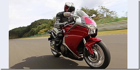Honda-VFR1200F-superbike