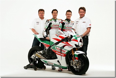 Featured Images of Rea Talks Castrol Honda CBR1000RR : Featured Images of Rea Talks Castrol Honda CBR1000RR :