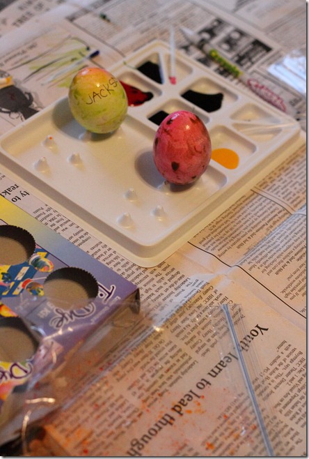 Coloring Eggs012