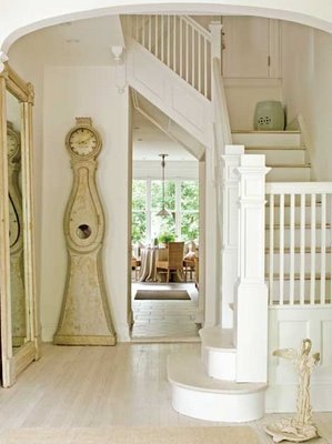 [Traditional_Home_entry_stairs[3].jpg]