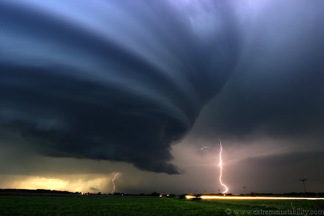 w14 Epic Pictures of Extreme Weather Instability