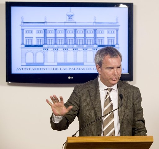 [Franquis nueva sala 08_513x480[3].jpg]