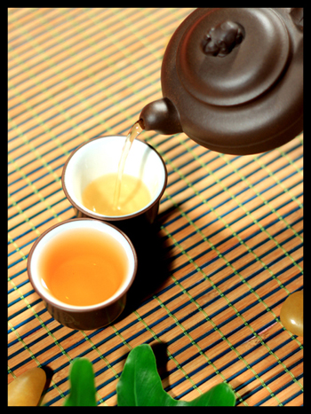 The teapot improves the taste of your tea brew