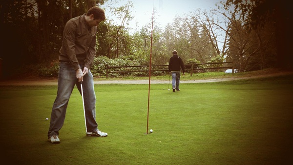 feed and dave golfing