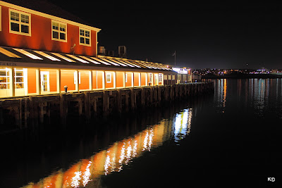 IMAGE: http://lh5.ggpht.com/_hdZasF15SMc/S__n1wf2dqI/AAAAAAAAKy4/-dYykdjfcKM/s400/IMG_5658.JPG