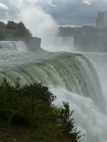 [Niagara Falls[3].jpg]