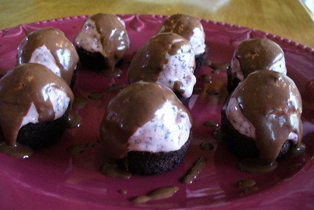 [chocolate covered cherry brownies[3].jpg]