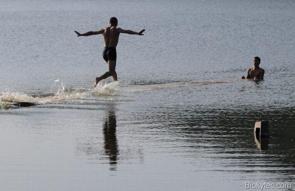 maestro de shorinji siempre no corrio 15 metros sobre agua 4 - www.Biokytec.com