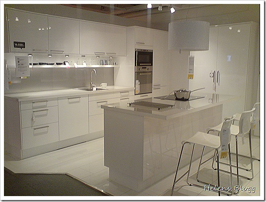 IKEA Högblankt vitt kök